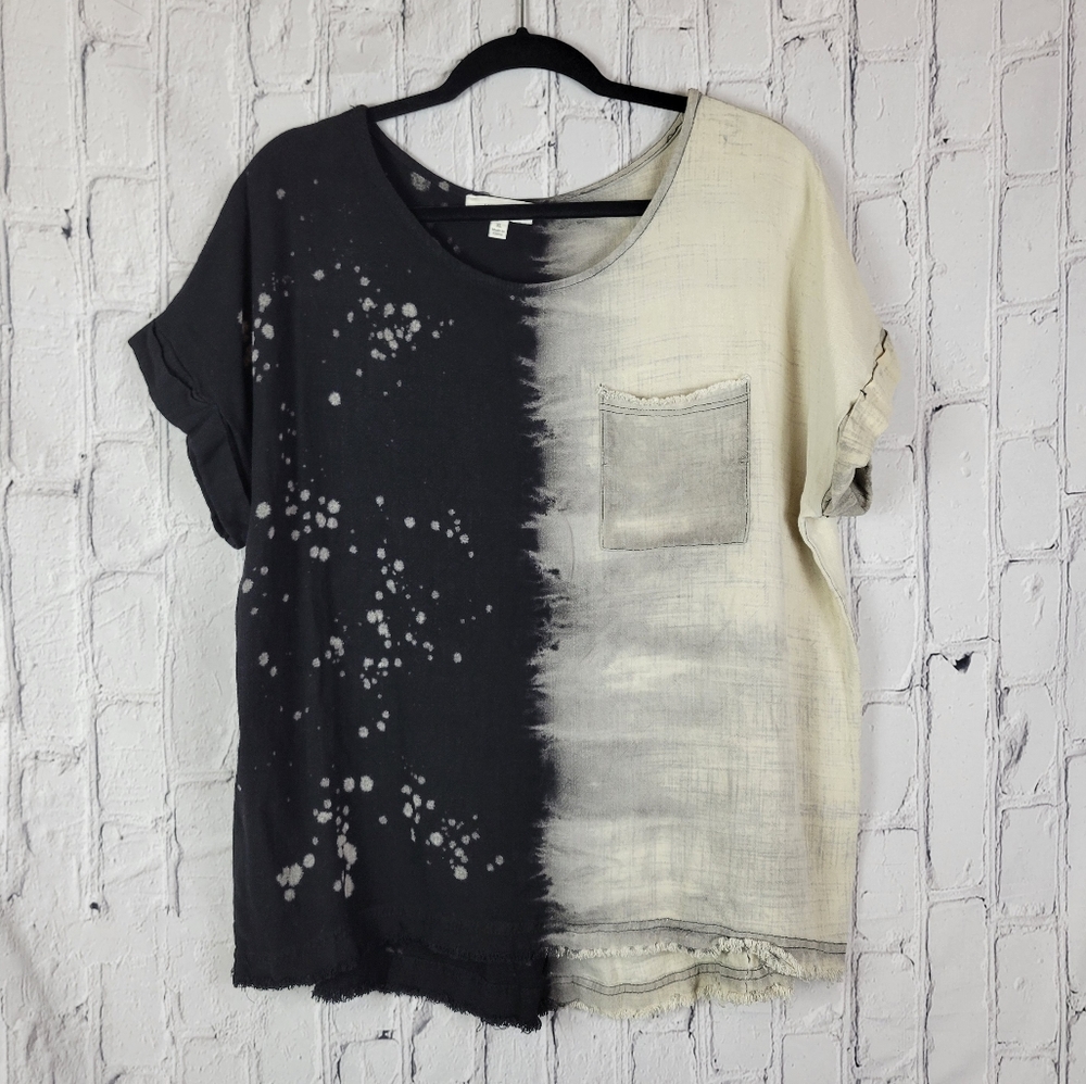 Umgee + dyed bleached linen blend cream black raw hem short sleeve top